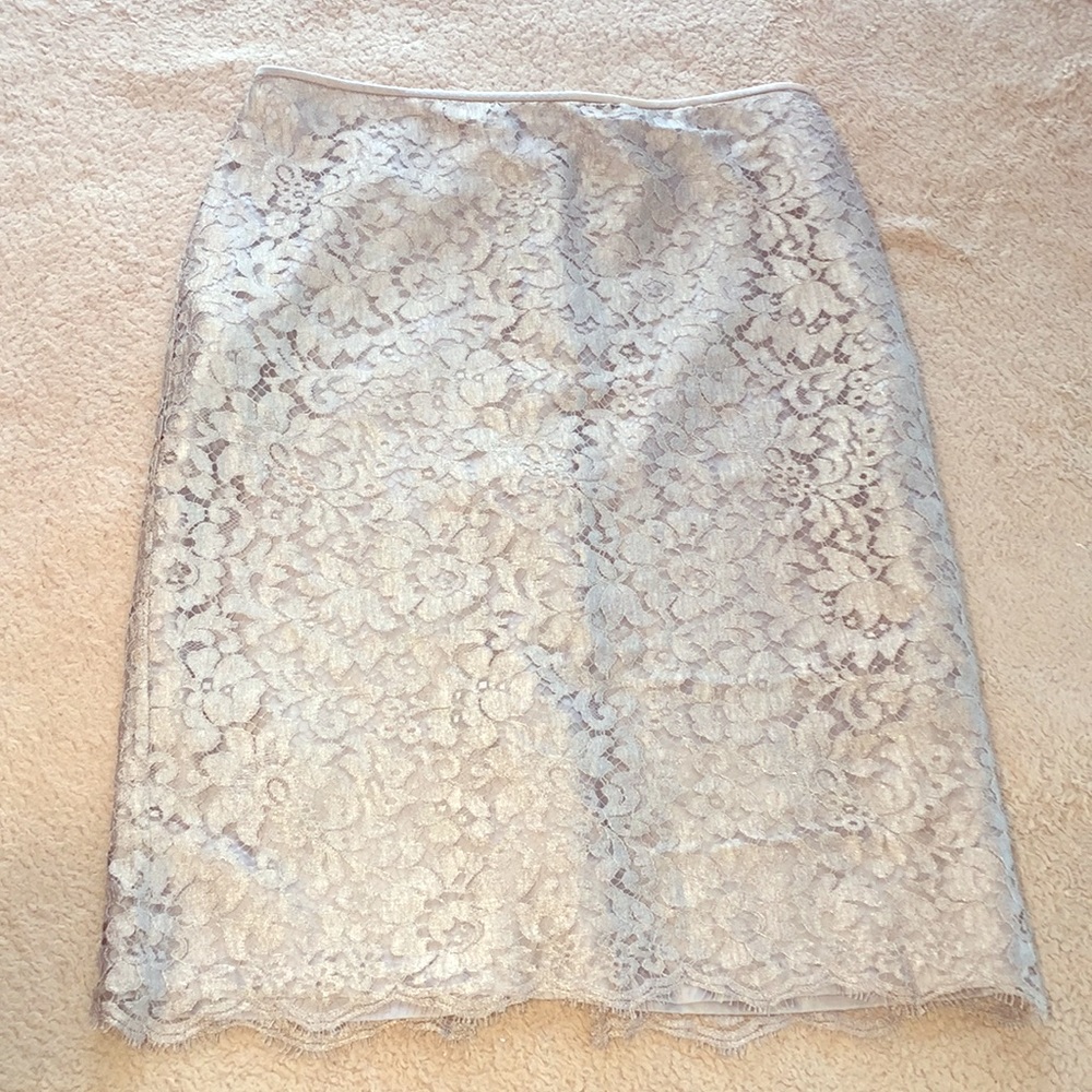 Elegant Lace Pencil Skirt - Pewter